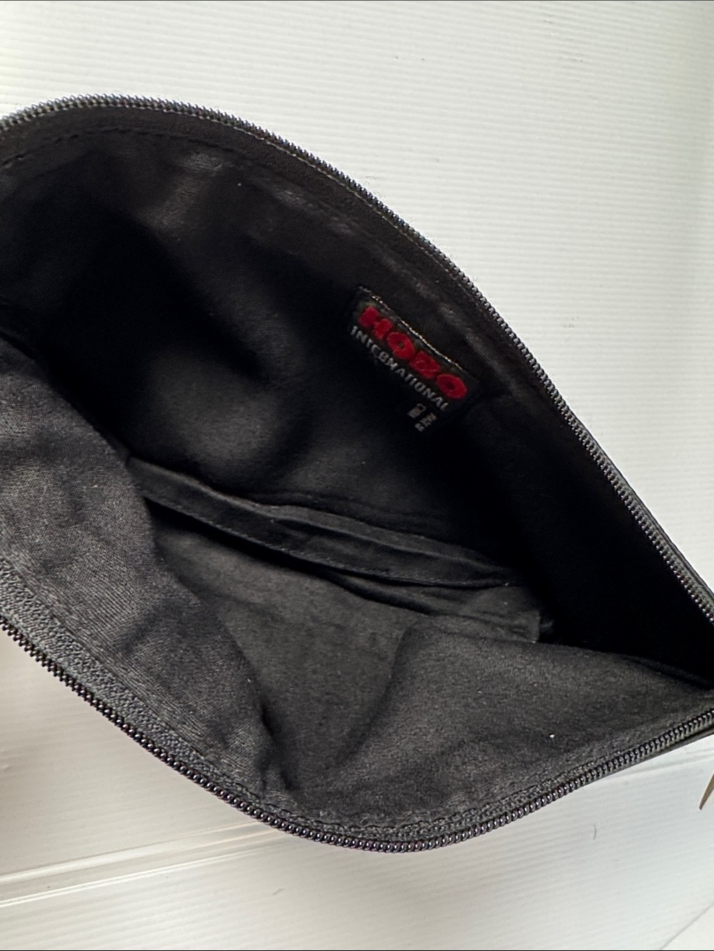 HOBO International Vintage? Black Leather Waist Bag Fanny Pack Crossbody Clutch - Picture 13 of 13